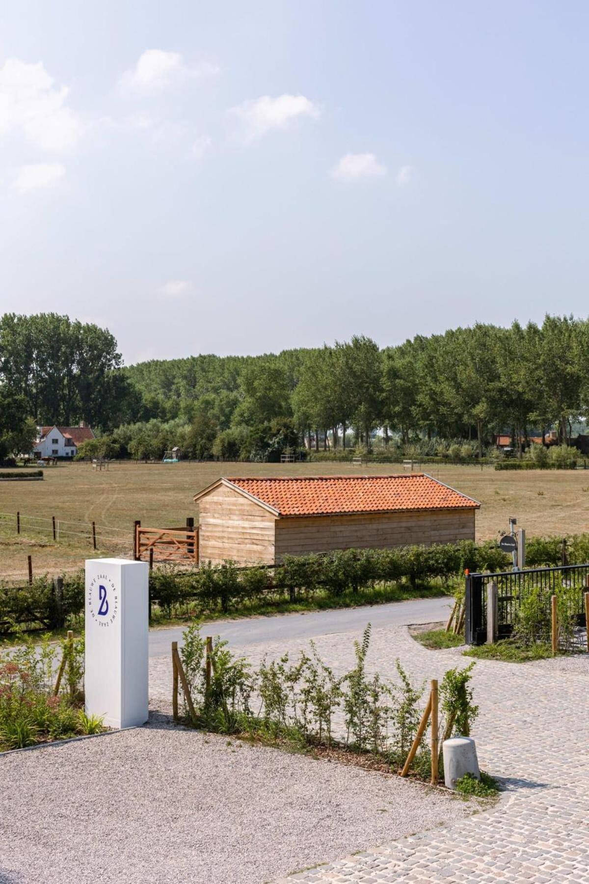 Huswell - Nadia - Family Room At Ranch "De Blauwe Zaal" Brugge Kültér fotó